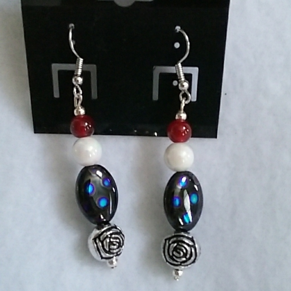 Red, white, blue, and roses hook earrings